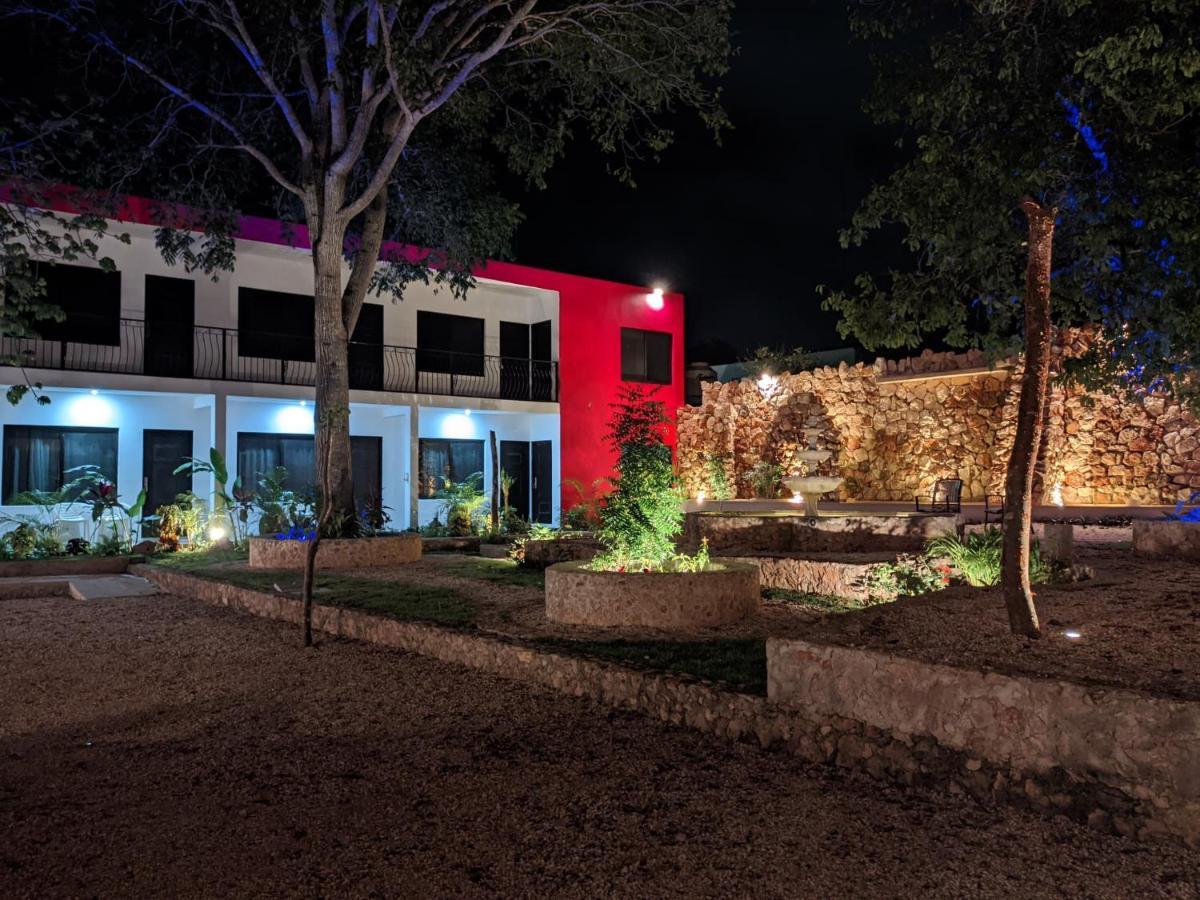 Отель Casa Yaxche Вальядолид Экстерьер фото